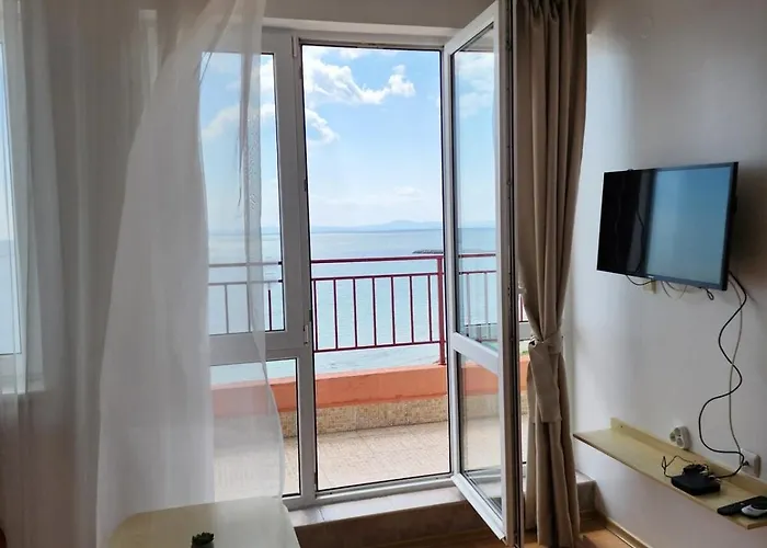 Apartment Stunning View Ravda