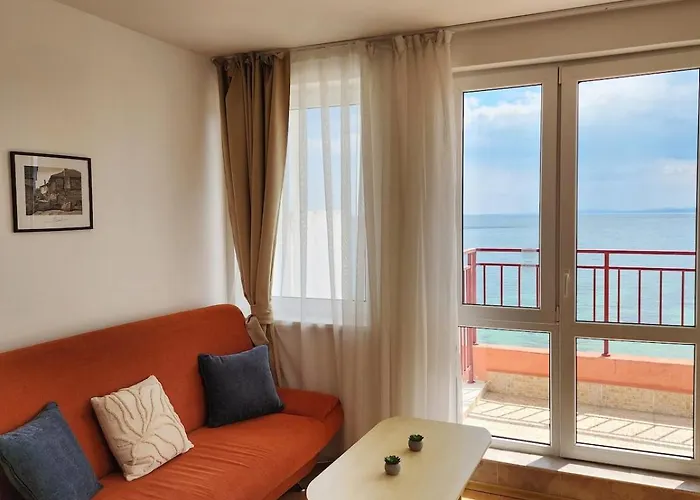 Stunning View Apartment *