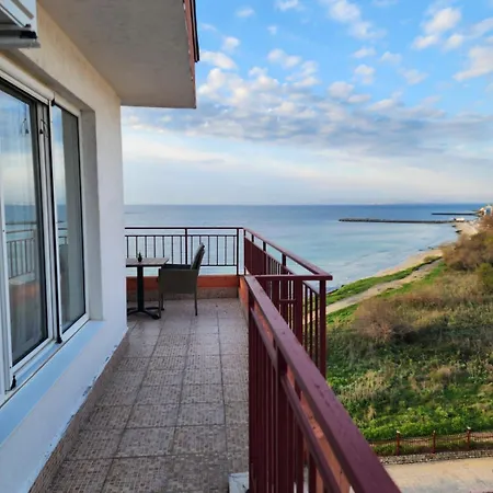 Stunning View Apartment