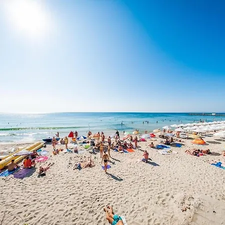 Stunning View 라브다